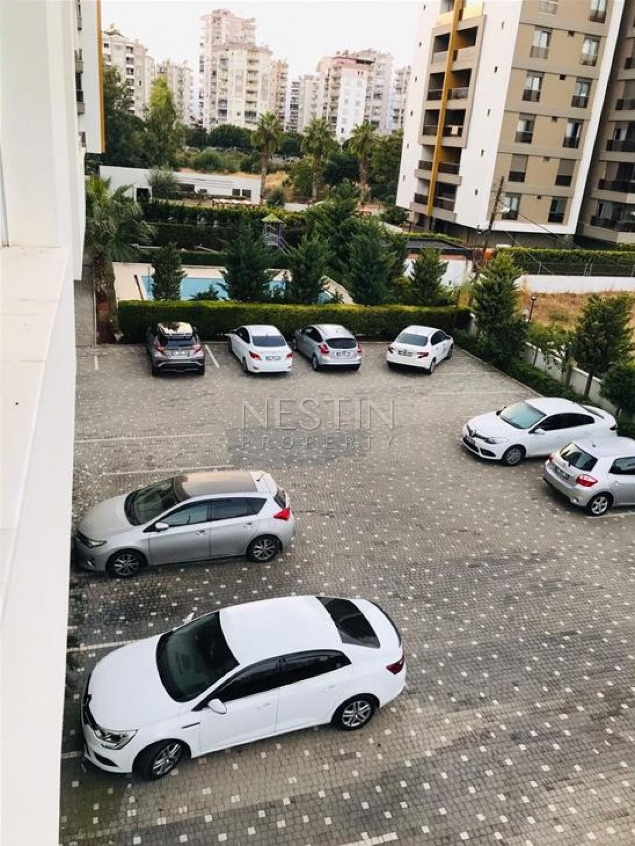 Просторная квартира с инфраструктурой от собственника в Коньяалты фото 2