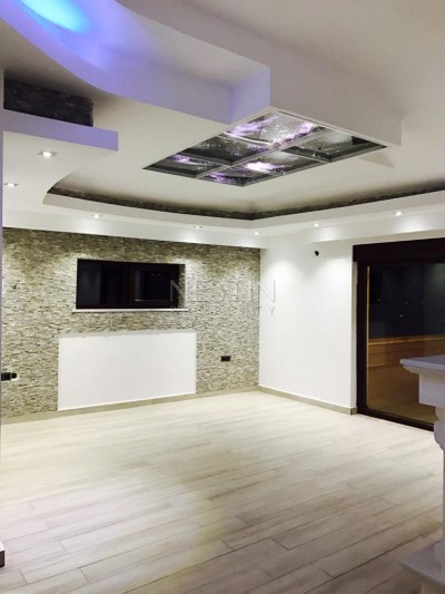 Очень большая вилла 7+1 с бассейном в районе Тепе фото 17