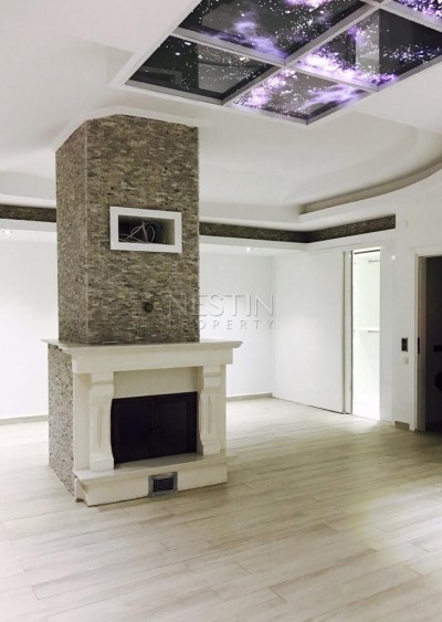 Очень большая вилла 7+1 с бассейном в районе Тепе фото 20