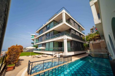 Современная квартира 2+1 в районе Бекташ с видом на море фото 3