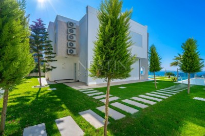 Новая роскошная вилла 4+1 с собственным бассейном в районе Каргыджак фото 3