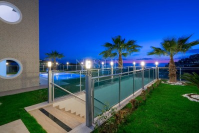 Новая роскошная вилла 4+1 с собственным бассейном в районе Каргыджак фото 8