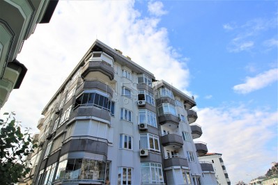 Квартира 2+1 в центре города Аланья с видом на Торосские горы фото 1