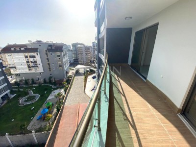 Большая квартира 1+1 в новом комплексе в Махмутларе фото 13