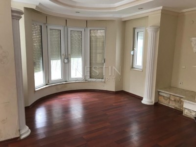 Вилла 4+1 в центре района Махмутлар с видом на Торосские горы фото 6