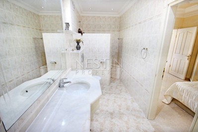 Стильная вилла 3+1 с бассейном в районе Махмутлар фото 36