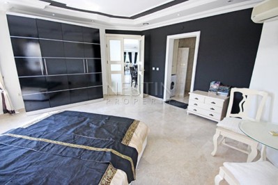 Стильная вилла 3+1 с бассейном в районе Махмутлар фото 33