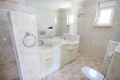 Стильная вилла 3+1 с бассейном в районе Махмутлар фото 34