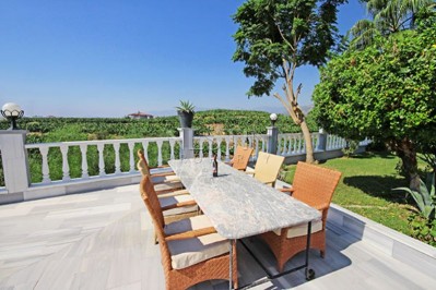 Стильная вилла 3+1 с бассейном в районе Махмутлар фото 12