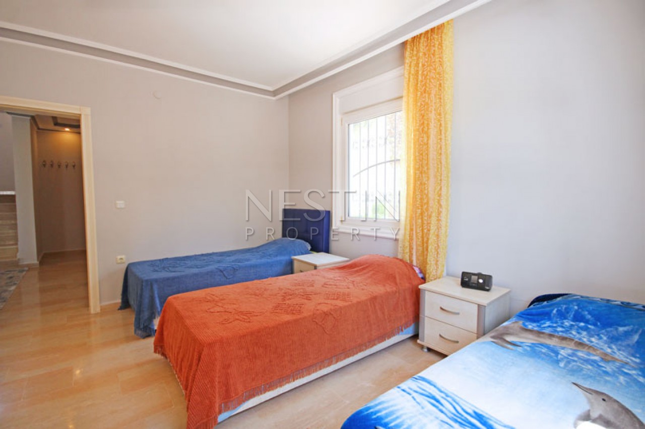 Красивая вилла 3+1 с бассейном в районе Каргыджак фото 22