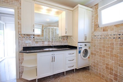 Красивая вилла 3+1 с бассейном в районе Каргыджак фото 29