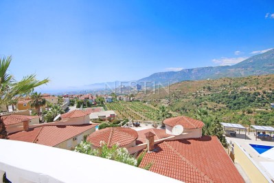 Красивая вилла 3+1 с бассейном в районе Каргыджак фото 41