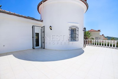 Красивая вилла 3+1 с бассейном в районе Каргыджак фото 42