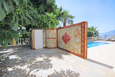 Красивая вилла 3+1 с бассейном в районе Каргыджак фото 47