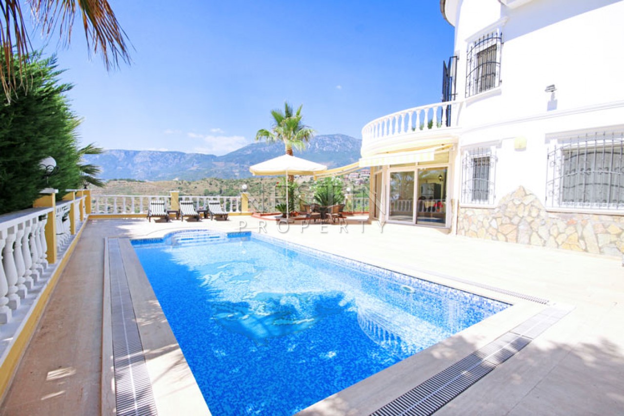 Красивая вилла 3+1 с бассейном в районе Каргыджак фото 55