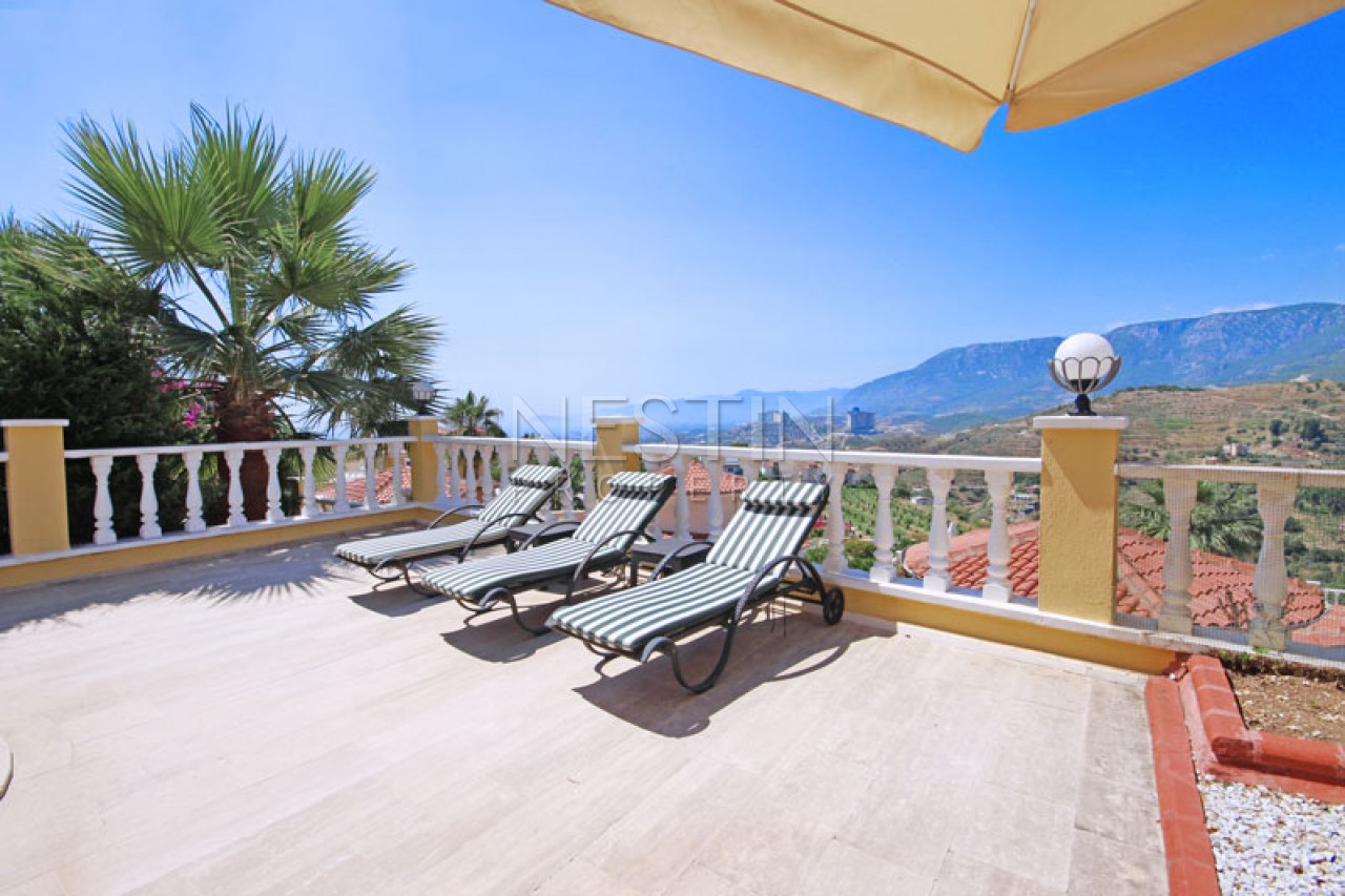 Красивая вилла 3+1 с бассейном в районе Каргыджак фото 57