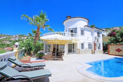 Красивая вилла 3+1 с бассейном в районе Каргыджак фото 58