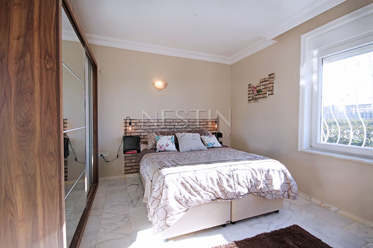 Вилла 3+1 с гаражом в 900 м от моря в районе Махмутлар фото 29