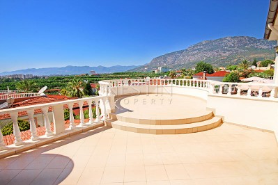 Вилла 3+1 с гаражом в 900 м от моря в районе Махмутлар фото 43