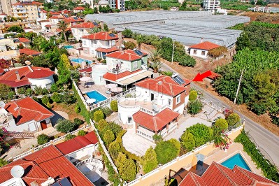 Вилла 3+1 с гаражом в 900 м от моря в районе Махмутлар фото 61