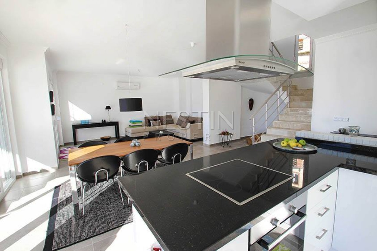 Большая Вилла 3+1 с бассейном в городе Аланья с видом на Средиземное море фото 5