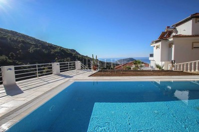 Большая Вилла 3+1 с бассейном в городе Аланья с видом на Средиземное море фото 36