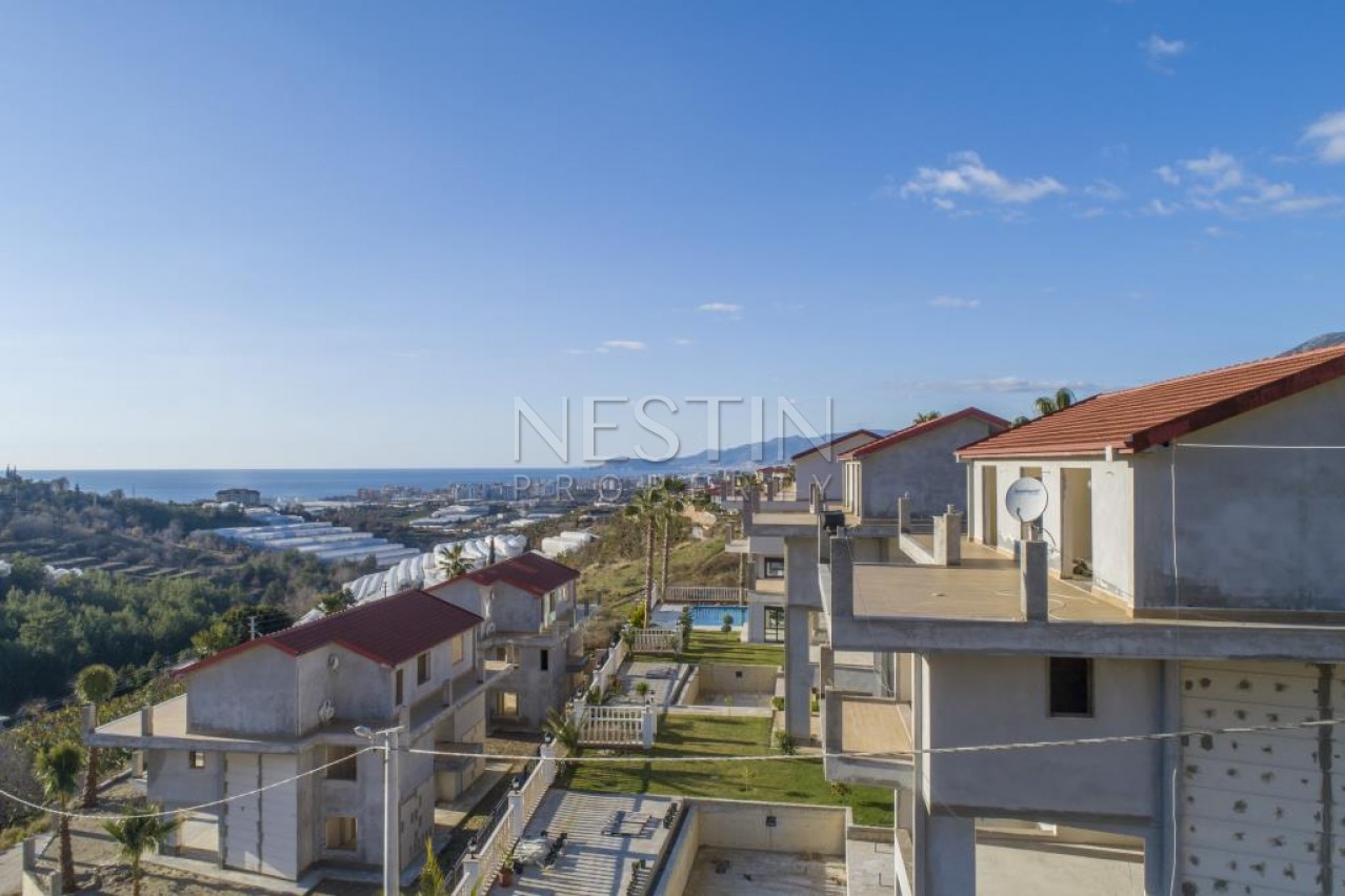 Просторная вилла 7+1 в районе Каргыджак с видом на море фото 6