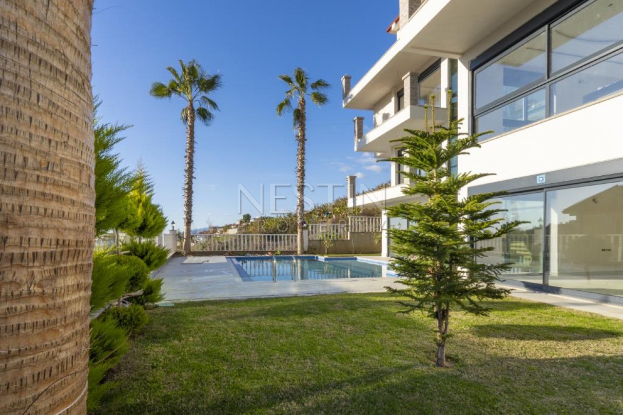 Просторная вилла 7+1 в районе Каргыджак с видом на море фото 7