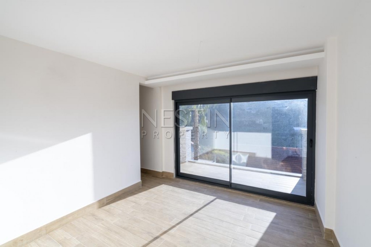 Просторная вилла 7+1 в районе Каргыджак с видом на море фото 15