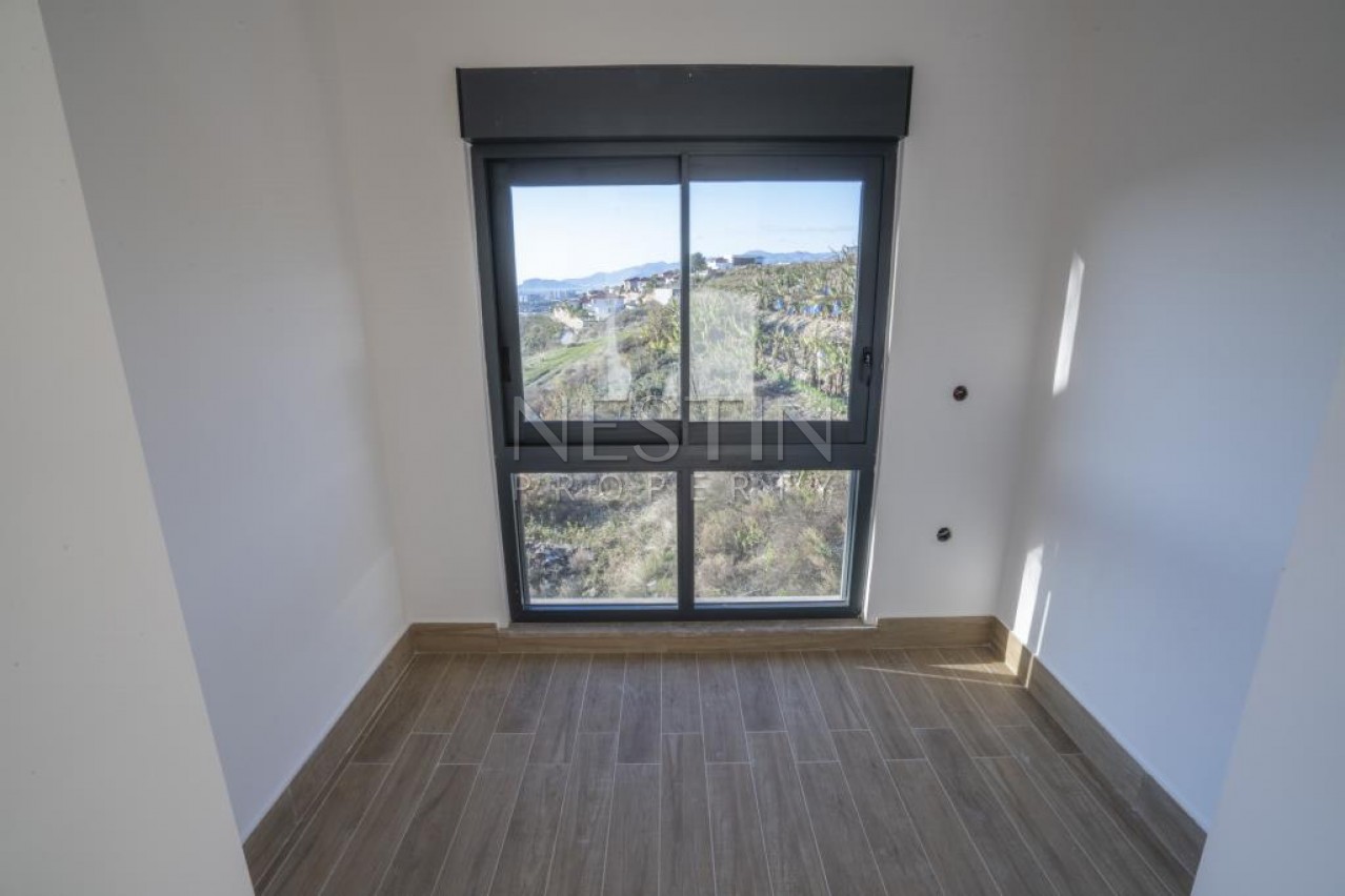 Просторная вилла 7+1 в районе Каргыджак с видом на море фото 27