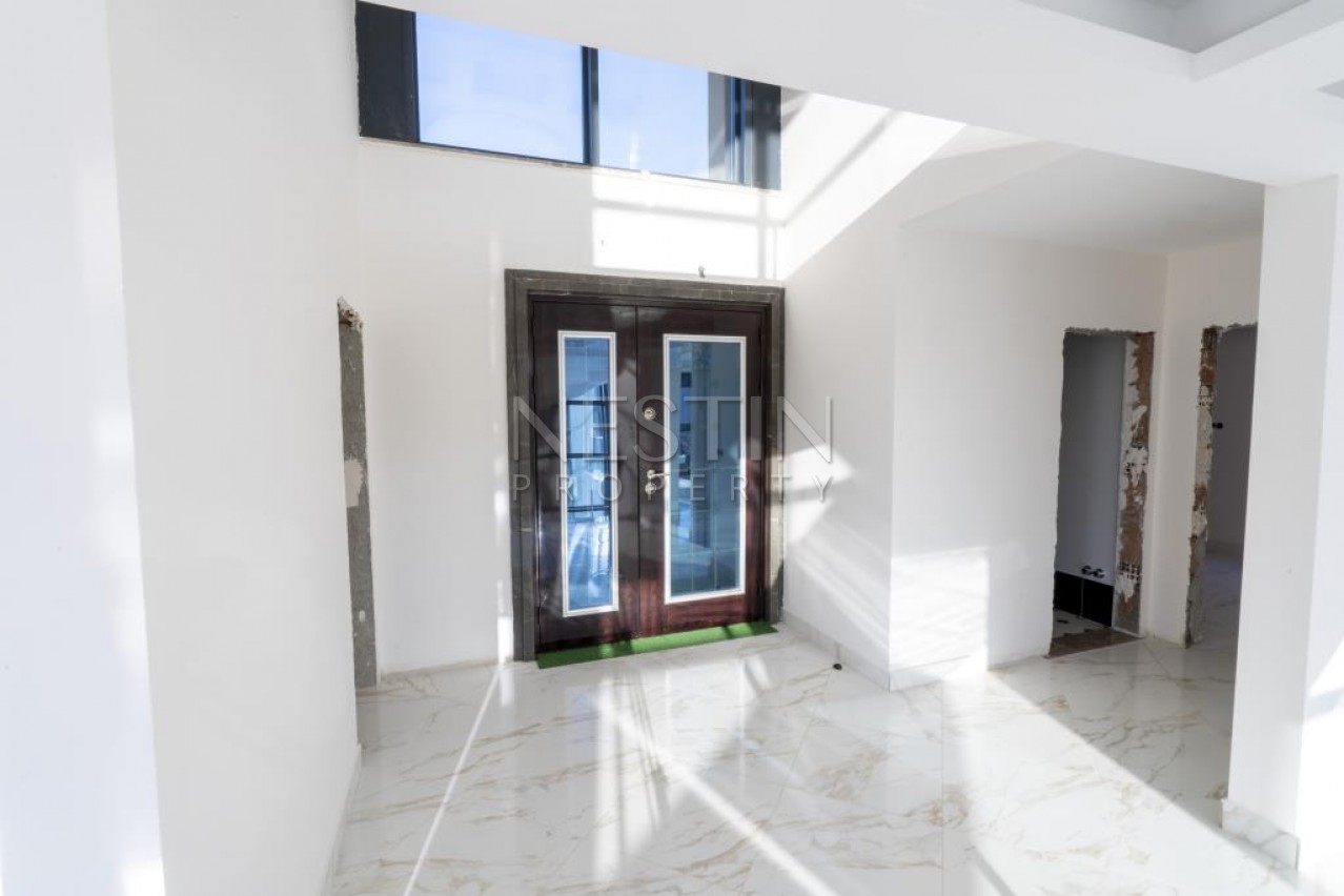 Просторная вилла 7+1 в районе Каргыджак с видом на море фото 28