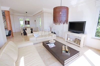 Большая вилла 3+1 в районе Каргыджак с видом на море и горы фото 9