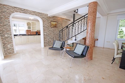 Большая вилла 3+1 в районе Каргыджак с видом на море и горы фото 19