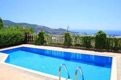 Большая вилла 3+1 в районе Каргыджак с видом на море и горы фото 20