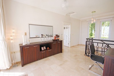 Большая вилла 3+1 в районе Каргыджак с видом на море и горы фото 30