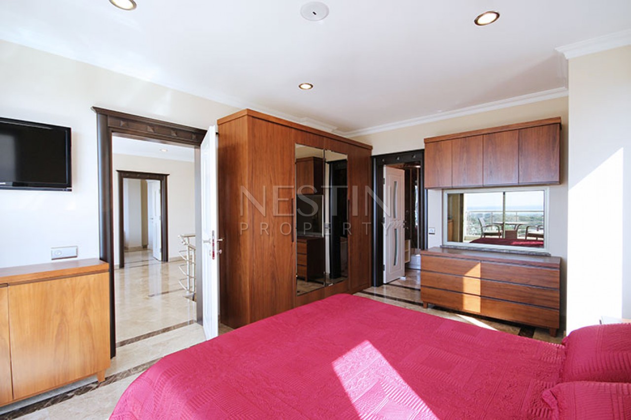 Просторная вилла 4+1 в районе Каргыджак с панорамным видом на море фото 52