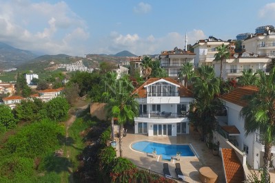 Просторная Вилла 3+2 в районе Каргыджак с видом на Средиземное море и горы фото 2