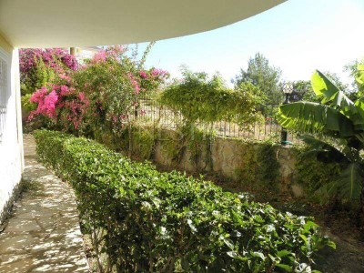 Вилла 4+1 с садом в закрытом комплексе в Авсалларе фото 3