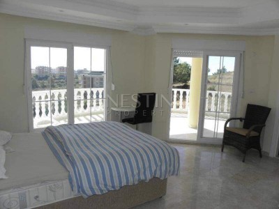 Вилла 4+1 с садом в закрытом комплексе в Авсалларе фото 17