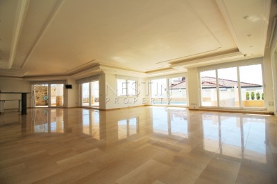 Просторная вилла 6+1 с видом на море в центре Алании фото 16