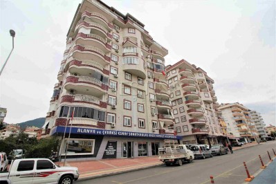 Пентхаус 4+1 в центре города Аланья с видом на море и горы фото 1