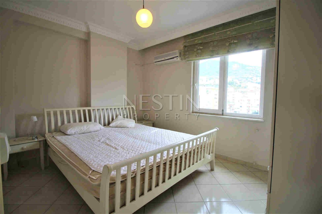 Пентхаус 4+1 в центре города Аланья с видом на море и горы фото 12