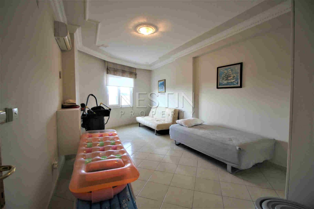 Пентхаус 4+1 в центре города Аланья с видом на море и горы фото 22