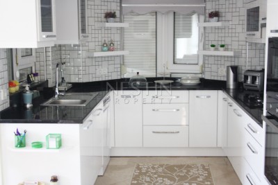 Большая Вилла 5+1 в районе Кестель в 100 м от Средиземного моря фото 6