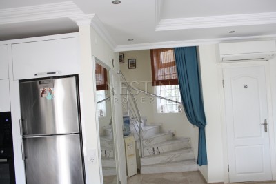 Большая Вилла 5+1 в районе Кестель в 100 м от Средиземного моря фото 9