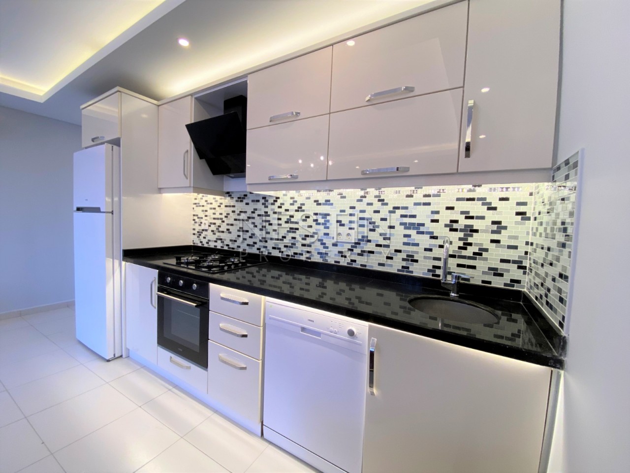 Большая квартира 1+1 в районе Махмутлар в 300 м от моря фото 2