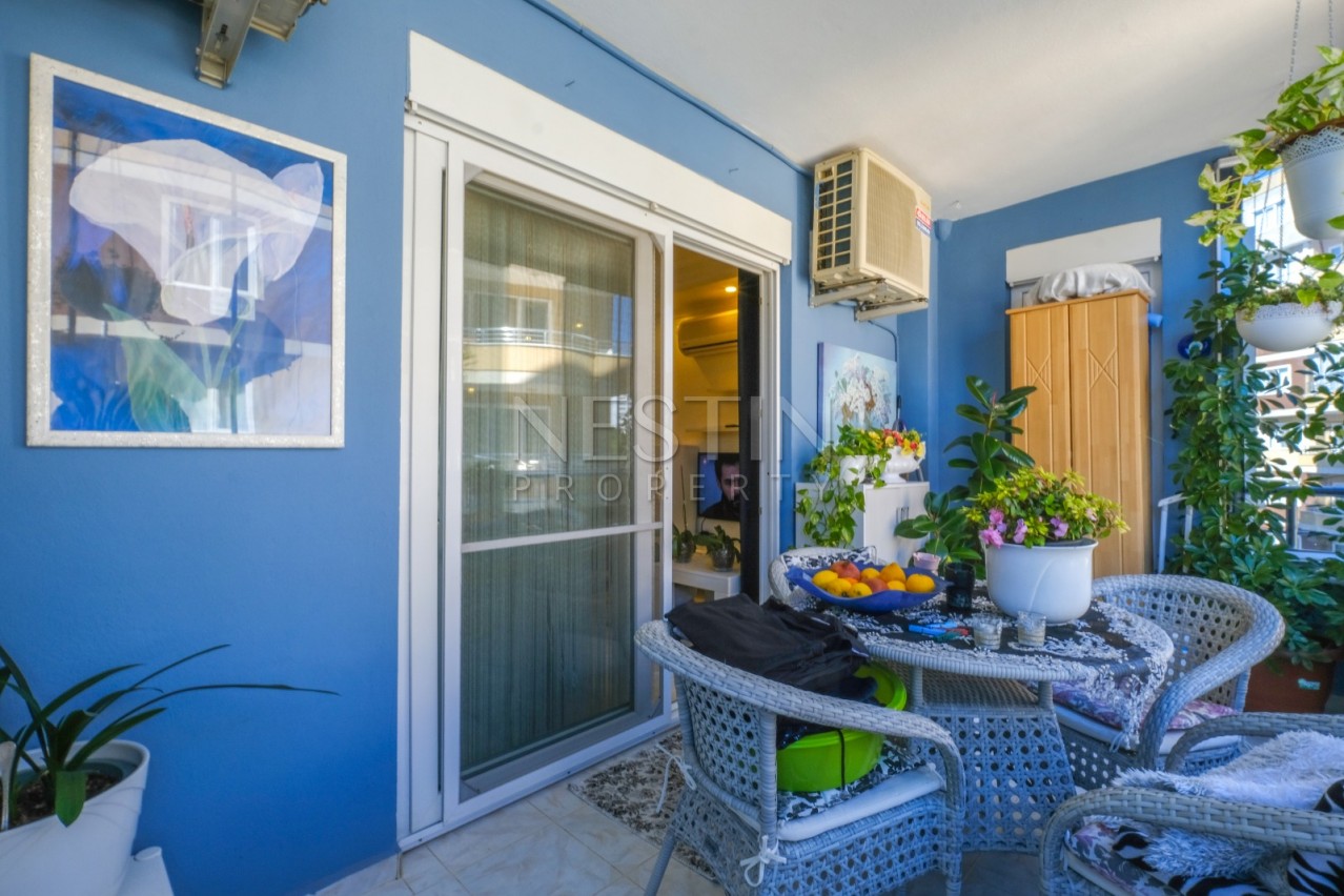 Просторная квартира 1+1 в районе Тосмур фото 3