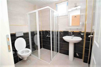 Вилла 3+1 в районе Бекташ с видом на Средиземное море фото 18