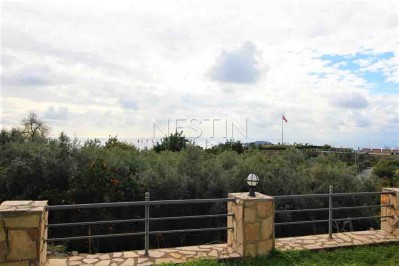 Вилла 3+1 в районе Бекташ с видом на Средиземное море фото 25