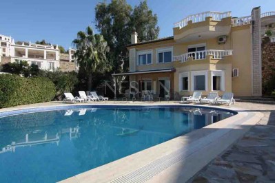 Вилла 4+1 в районе Каргыджак с видом на море и горы фото 1